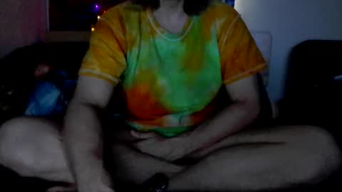 Snapshot of horny_hippie420 chatting on 11-22-25, 02:38 Horny Rockstar420 online show from 11-22-25, 02:38