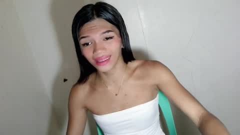 Rhiana online show from 06-07-26, 03:21