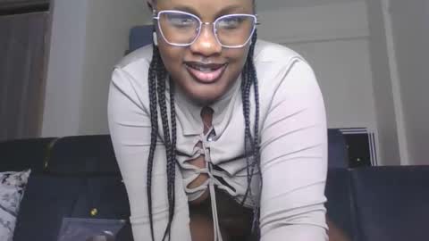 Lucy online show from 05-16-26, 01:21