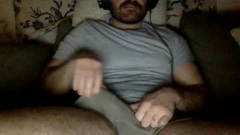 horny_thick_cock online show from 12-22-24, 04:17