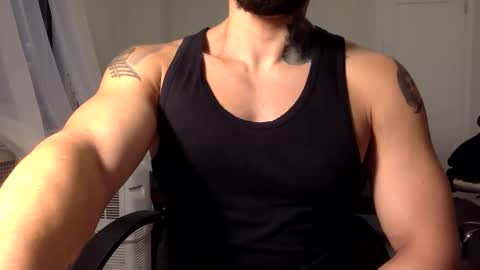 Snapshot of hornybbcxx chatting on 11-21-25, 09:46 hornybbcxx online show from 11-21-25, 09:46