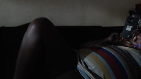 Snapshot of hornybigtitts chatting on 01-10-25, 03:37 monica zain online show from 01-10-25, 03:37