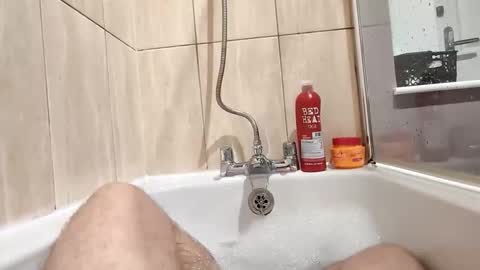 Snapshot of hornybiker1987 chatting on 01-18-26, 07:17 hornybiker1987 online show from 01-18-26, 07:17