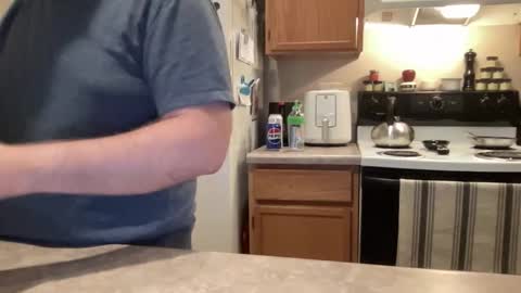 Snapshot of hornychef_92 chatting on 05-30-26, 12:41 hornychef 92 online show from 05-30-26, 12:41