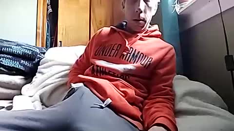 Snapshot of hornyhotgy27 chatting on 01-04-25, 07:13 hornyhotgy27 online show from 01-04-25, 07:13