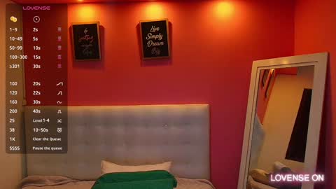 Valentina  online show from 12-22-24, 12:16