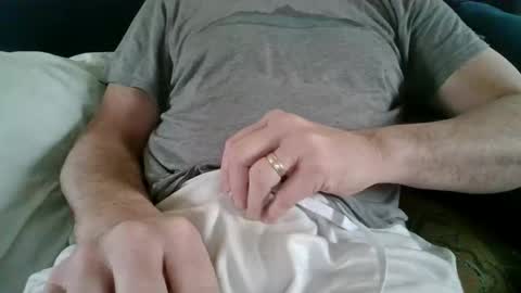 hornyhubby1001 online show from 04-19-26, 03:44