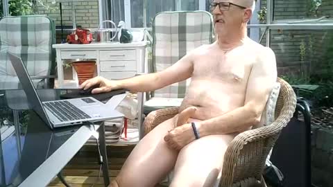 Horny James online show from 06-21-26, 08:39