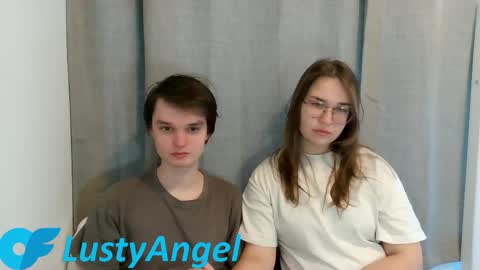 Alisa and Mike online show from 05-01-26, 01:48