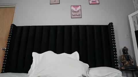 Snapshot of hornylatimommy chatting on 06-08-26, 07:14 Natasha online show from 06-08-26, 07:14