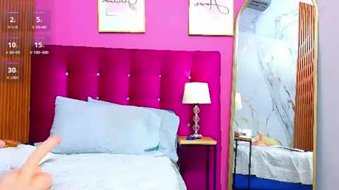 Snapshot of hornylatimommy chatting on 06-14-26, 11:45 Natasha online show from 06-14-26, 11:45