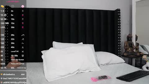 Snapshot of hornylatimommy chatting on 07-15-26, 07:08 Natasha online show from 07-15-26, 07:08