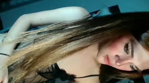 Snapshot of hornylisa_69 chatting on 07-07-26, 04:33 hornylisa online show from 07-07-26, 04:33