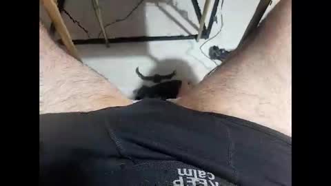 Snapshot of hornyman0605 chatting on 12-23-25, 10:02 hornyman0605 online show from 12-23-25, 10:02