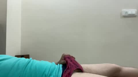 Snapshot of hornyme57 chatting on 12-01-25, 06:18 Ash online show from 12-01-25, 06:18