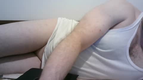 Snapshot of hornymonkey991 chatting on 06-08-26, 04:40 hornymonkey991 online show from 06-08-26, 04:40