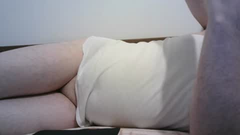 Snapshot of hornymonkey991 chatting on 06-18-26, 05:06 hornymonkey991 online show from 06-18-26, 05:06
