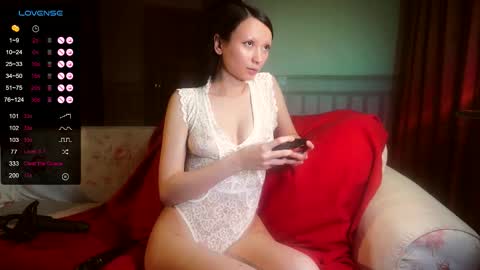 Hornymoon Moona online show from 10-11-25, 08:07