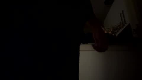 Snapshot of hornyonelooking1 chatting on 03-11-25, 12:06 hornyonelooking1 online show from 03-11-25, 12:06