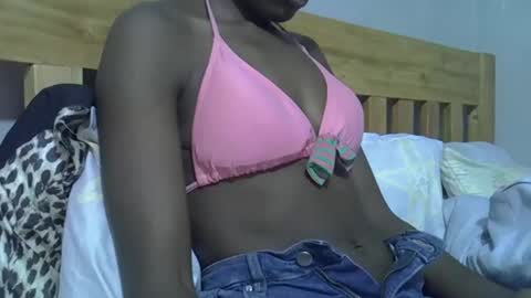 Snapshot of hornysoul02 chatting on 03-25-26, 04:29 hornysoul02 online show from 03-25-26, 04:29