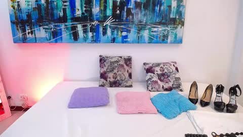 Snapshot of hornystepmommy_ chatting on 05-08-26, 12:21 LILY online show from 05-08-26, 12:21