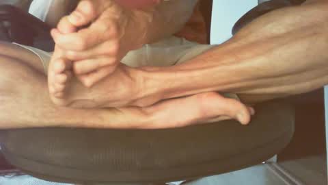 Snapshot of hornyworkerfr chatting on 06-18-26, 08:25 hornyworkerfr online show from 06-18-26, 08:25
