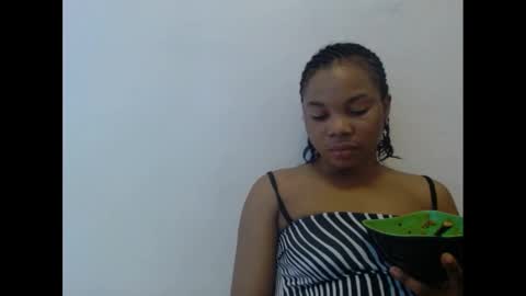 Snapshot of hornyxbum chatting on 02-20-25, 10:59 hornyxbum online show from 02-20-25, 10:59