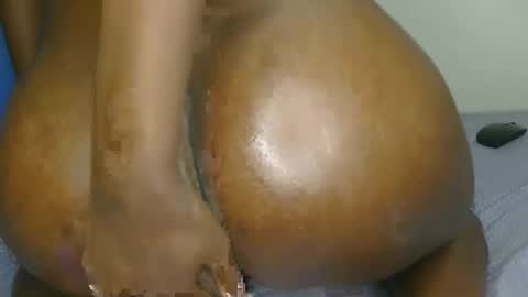 Snapshot of hornyy_cutie chatting on 01-09-26, 05:26 Its Cora online show from 01-09-26, 05:26