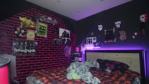 Messalina Horror online show from 02-07-26, 01:20