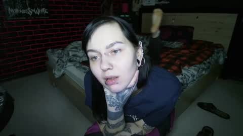 Snapshot of horror_circus chatting on 04-22-26, 04:37 Messalina Horror online show from 04-22-26, 04:37