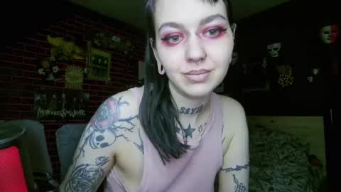 Snapshot of horror_circus chatting on 05-18-26, 02:56 Messalina Horror online show from 05-18-26, 02:56