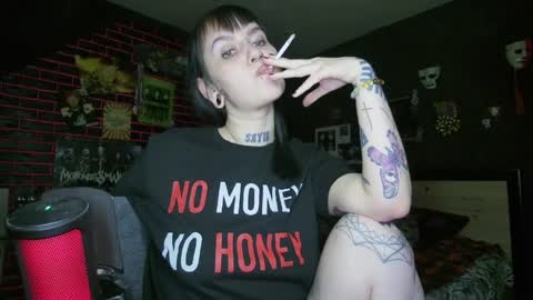 Snapshot of horror_circus chatting on 06-08-26, 09:48 Messalina Horror online show from 06-08-26, 09:48