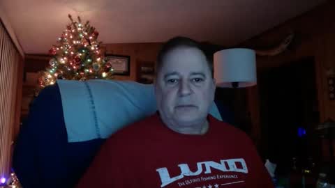 Snapshot of horsebigballs chatting on 01-15-25, 07:48 horsebigballs online show from 01-15-25, 07:48