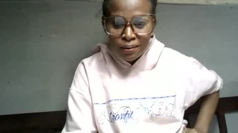 Snapshot of hortansiaa chatting on 06-20-26, 11:02 Hortansiaa online show from 06-20-26, 11:02