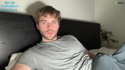 Edward aka Wolf online show from 01-21-25, 09:46