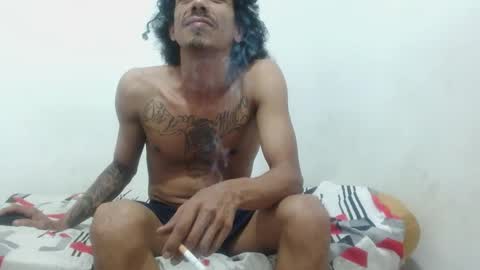 Snapshot of hot_and_complacent chatting on 12-03-24, 01:52 Private open online show from 12-03-24, 01:52