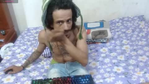 Snapshot of hot_and_complacent chatting on 01-23-25, 09:39 Private open online show from 01-23-25, 09:39