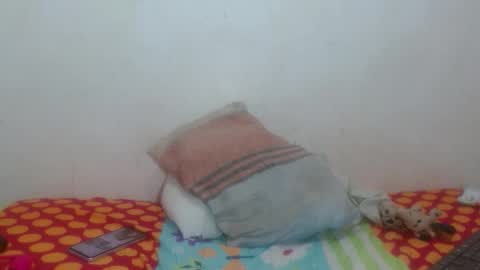 Snapshot of hot_and_complacent chatting on 12-01-25, 08:58 Private open online show from 12-01-25, 08:58