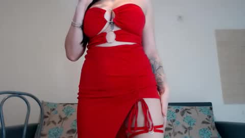 Snapshot of hot_angel94 chatting on 02-12-26, 11:11 Sarah online show from 02-12-26, 11:11