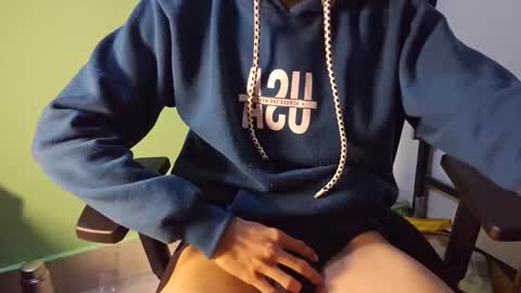 Snapshot of hot_asian_boy2 chatting on 02-24-25, 07:22 hot asian boy online show from 02-24-25, 07:22