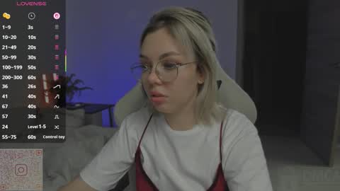   online show from 09-21-25, 04:19