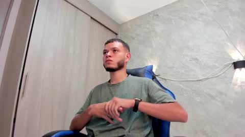 Snapshot of hot_bad_boy69 chatting on 06-22-26, 08:06 hot bad boy69 online show from 06-22-26, 08:06