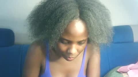 Snapshot of hot_berry2003 chatting on 02-02-25, 05:32 Millie online show from 02-02-25, 05:32