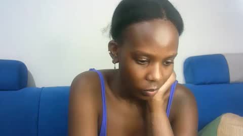 Snapshot of hot_berry2003 chatting on 02-03-25, 03:20 Millie online show from 02-03-25, 03:20