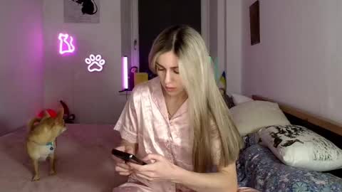 Dashka online show from 03-22-26, 10:24