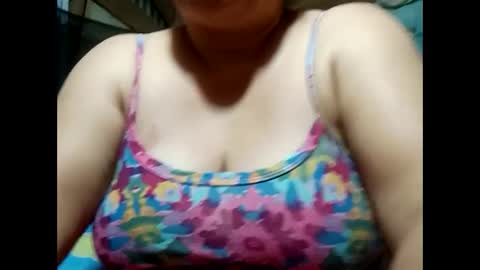 hot_boobs21 online show from 02-03-25, 11:31