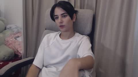 Snapshot of hot_bruny chatting on 10-10-25, 09:41 Bruny online show from 10-10-25, 09:41