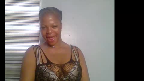 Snapshot of hot_choco_choco chatting on 12-03-25, 07:05 peace online show from 12-03-25, 07:05