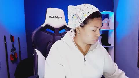 hot chocolate 4u online show from 11-10-25, 12:15