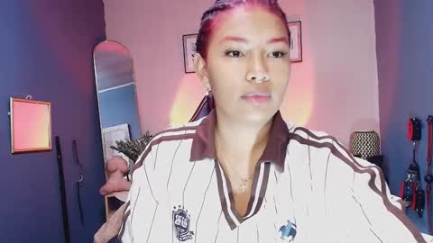 Snapshot of hot_chocolate_4u chatting on 02-04-26, 12:11 hot chocolate 4u online show from 02-04-26, 12:11